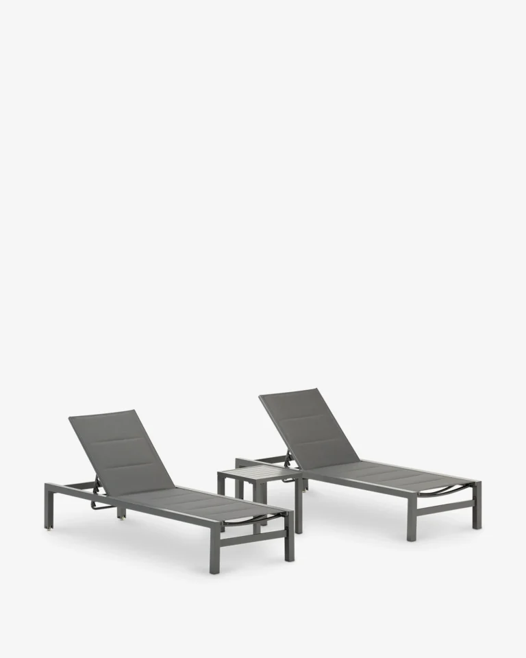 Set of 2 sun loungers and aluminum table