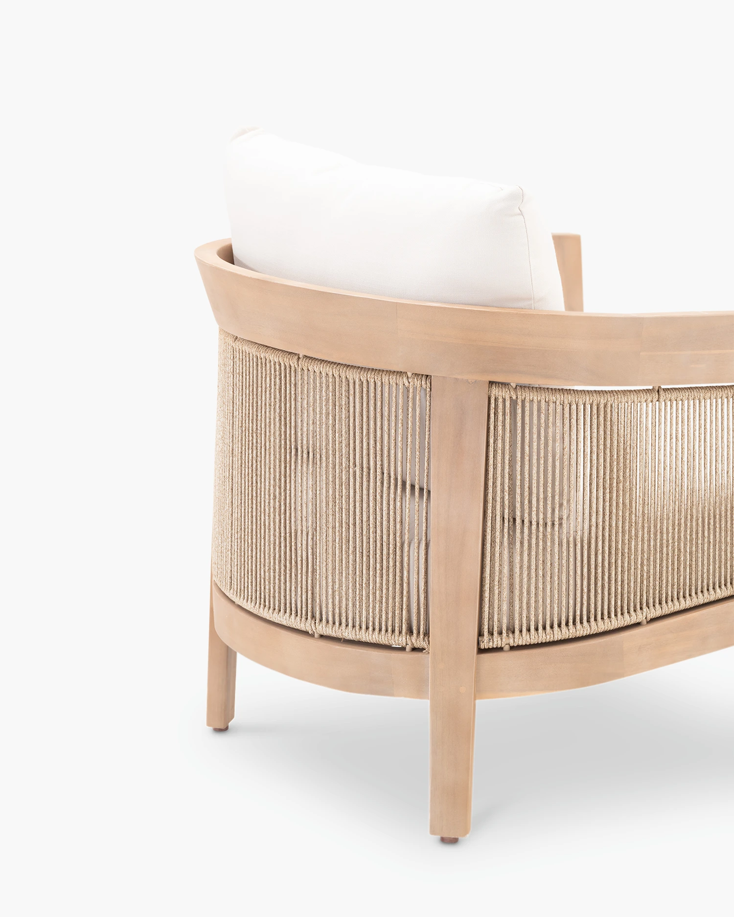 Beige wood and rope garden armchair