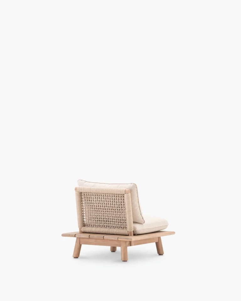 Garden armchair under wood and beige rope