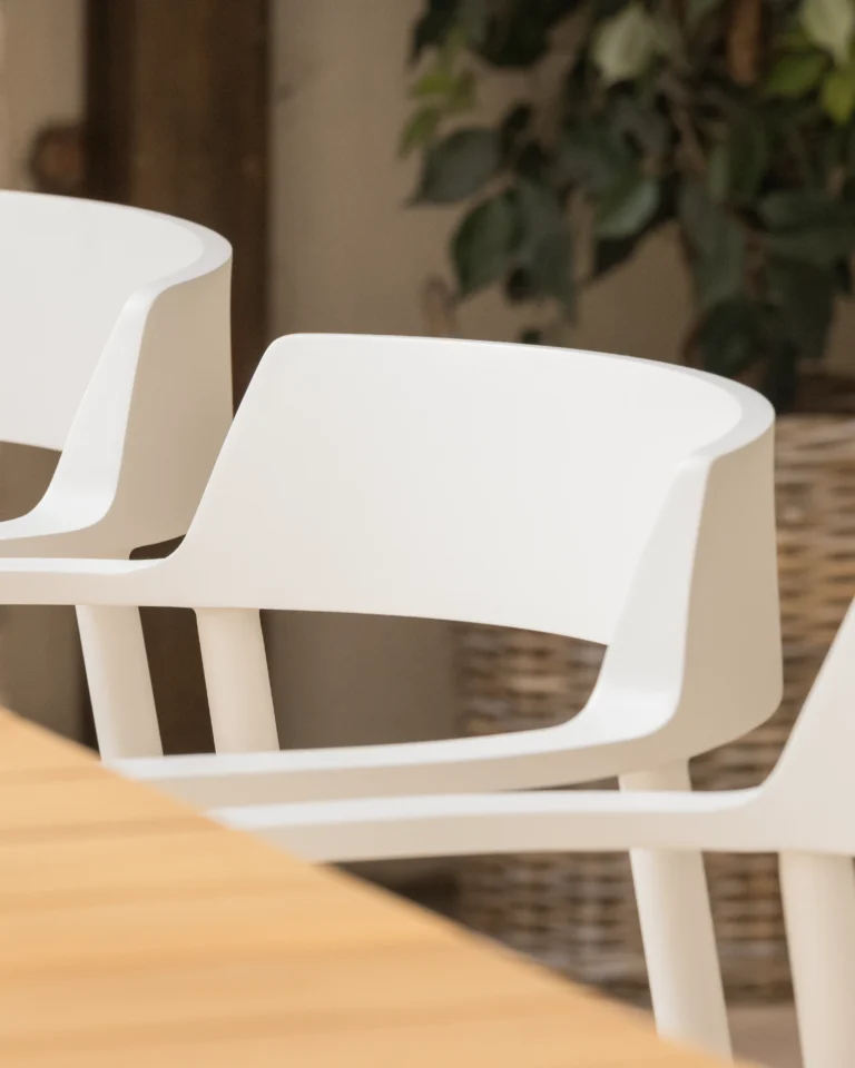 White aluminum and teak garden chair