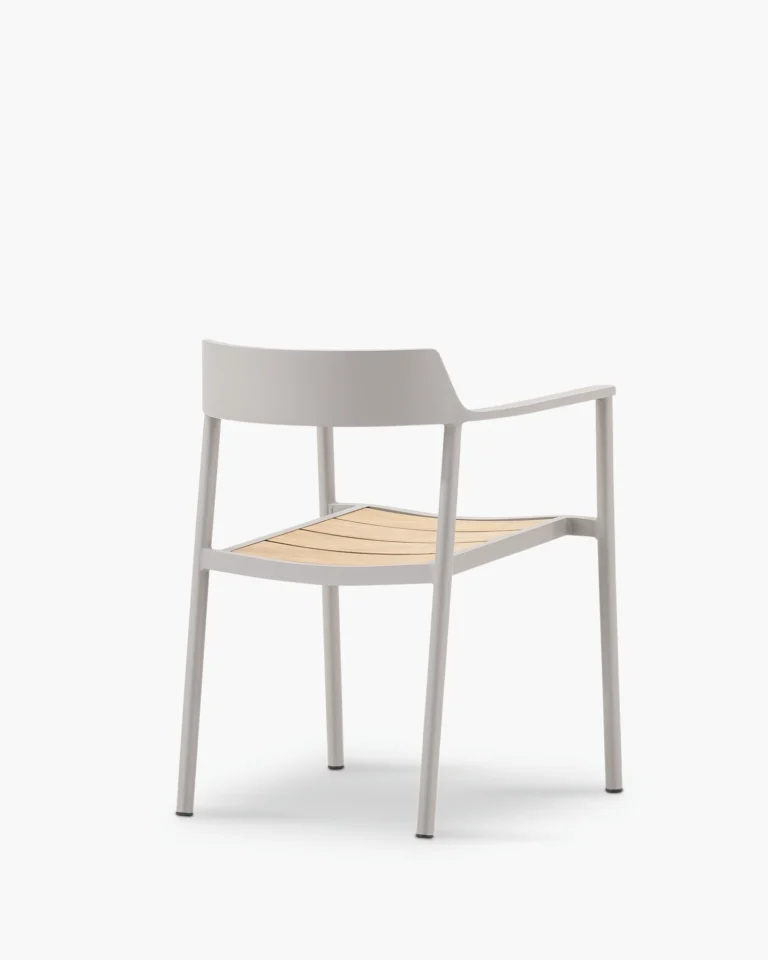 Beige aluminum and teak garden chair