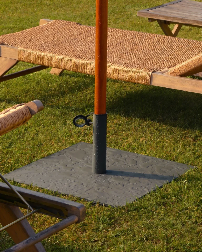 Podnožje jeklene plošče za dežnike 60x60 antracit 28 kg