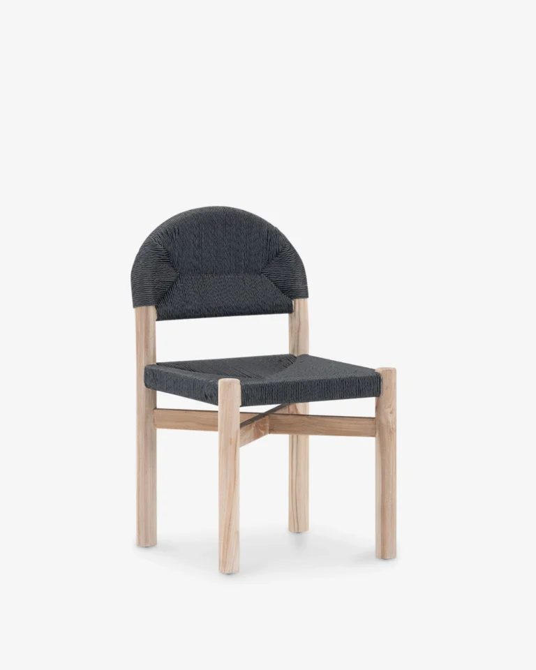 Silla de teca y ratán negro