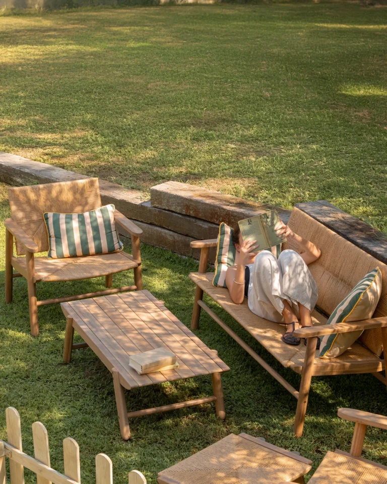 2-seater sofa wood and synthetic rattan